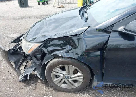 2020 Hyundai Elantra Sel z USA, uszkodzony, nr VIN KMHD84LF3LU929965